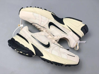 Nike V2K Run &