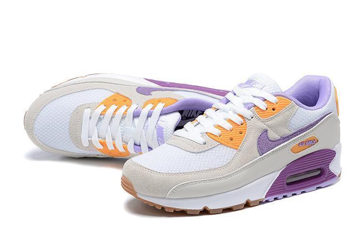 Nike Air Max 90 &