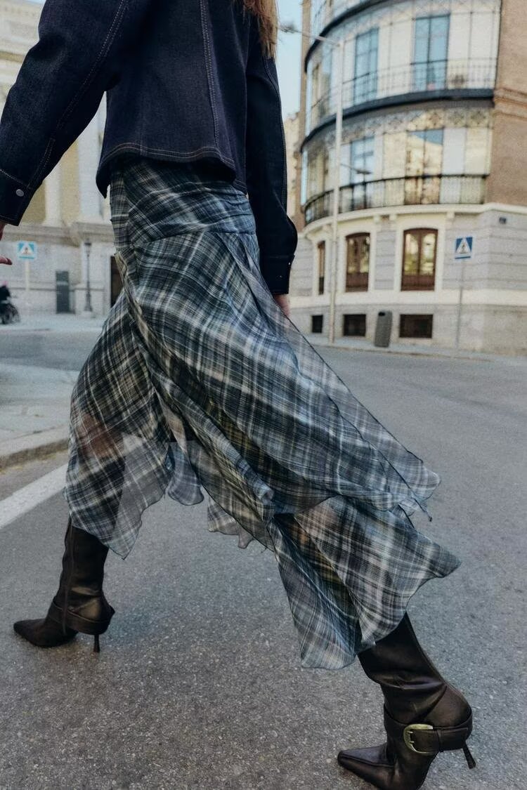 Women Clothing Autumn Beautiful Mid Waist Asymmetric Plaid Irregular Asymmetric Skirt Women
