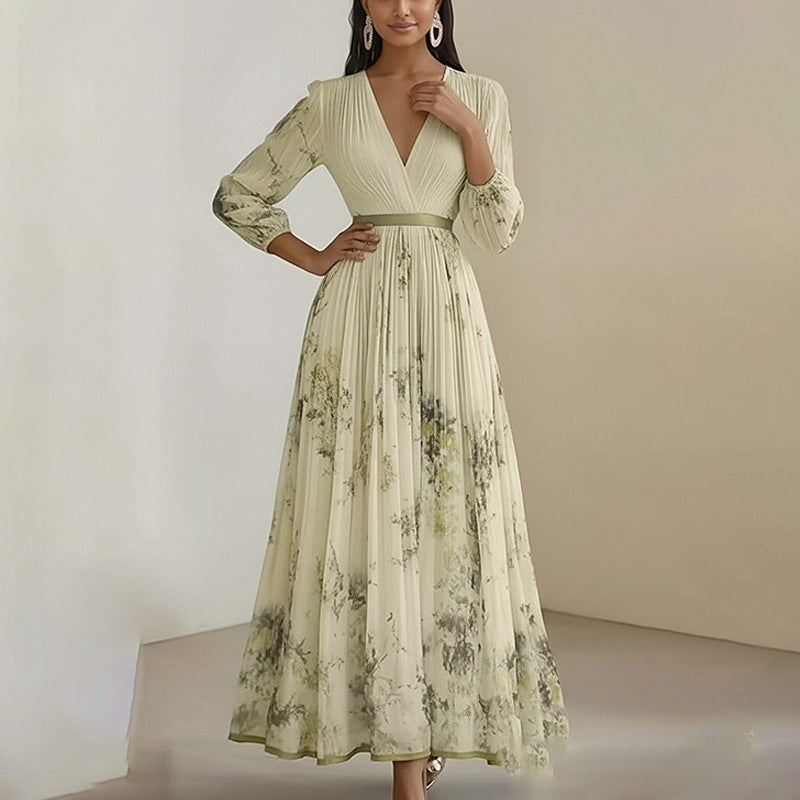 Floral Print V-Neck Pleated Dress