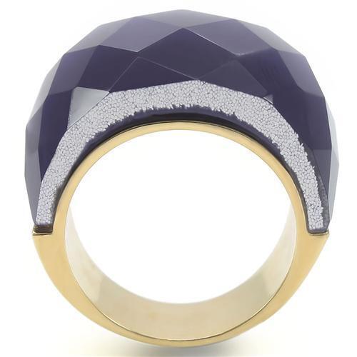 Gold Brass Ring with Semi-Precious Cat Eye in Montana Size 6