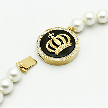 LO2647 - Gold Brass Necklace with Semi-Precious Onyx in Jet