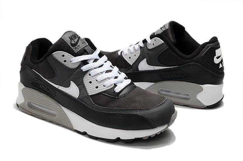 Nike Air Max 90 &