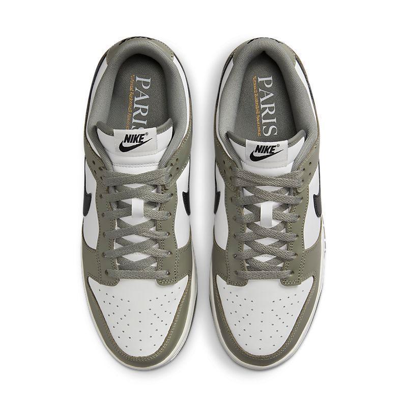 Nike Dunk Low &