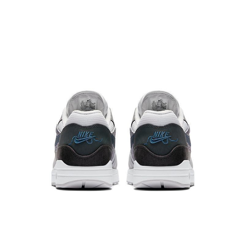 Nike Air Max 87 &