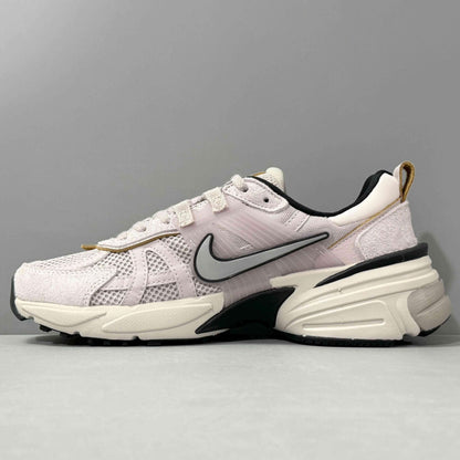 Nike V2K Run &