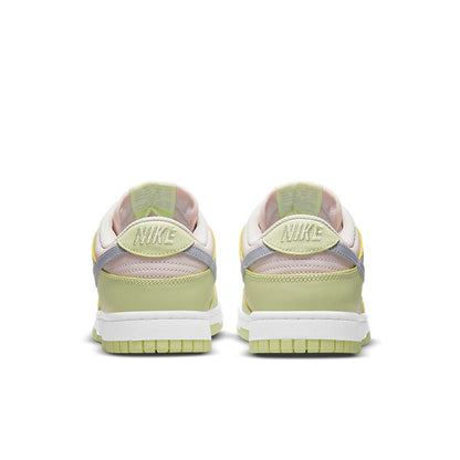 Nike Dunk Low &