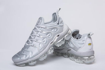 Nike Air VaporMax Plus &