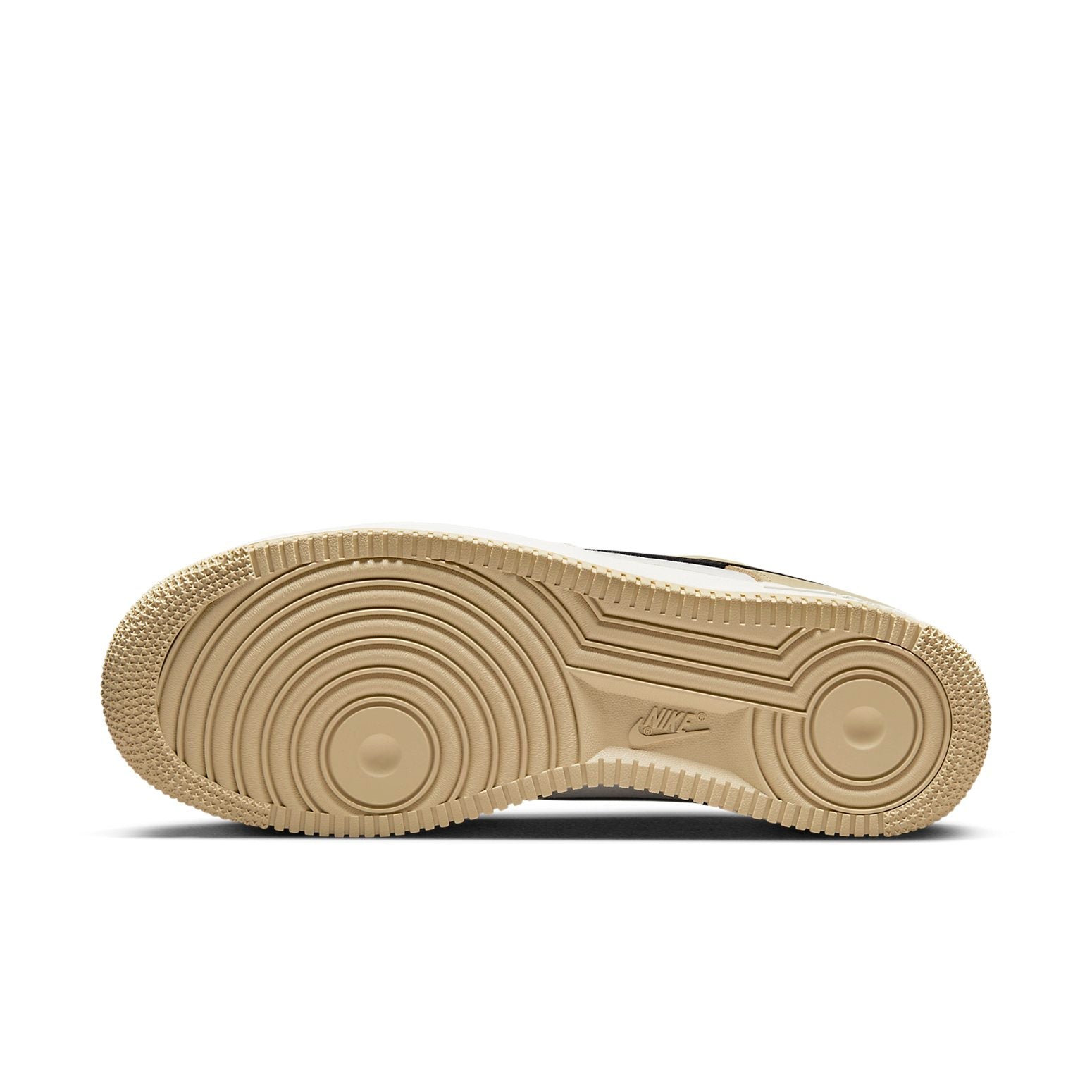 Nike Air Force 1 Low 07 &