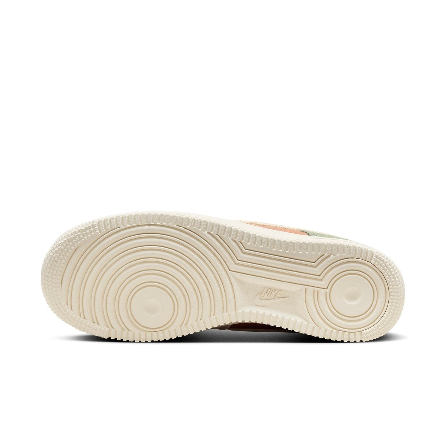 Nike Air Force 1 &