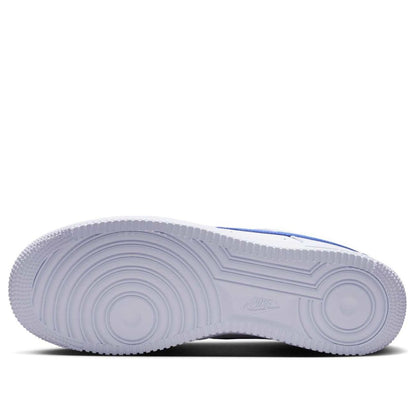Nike Air Force 1 Low &