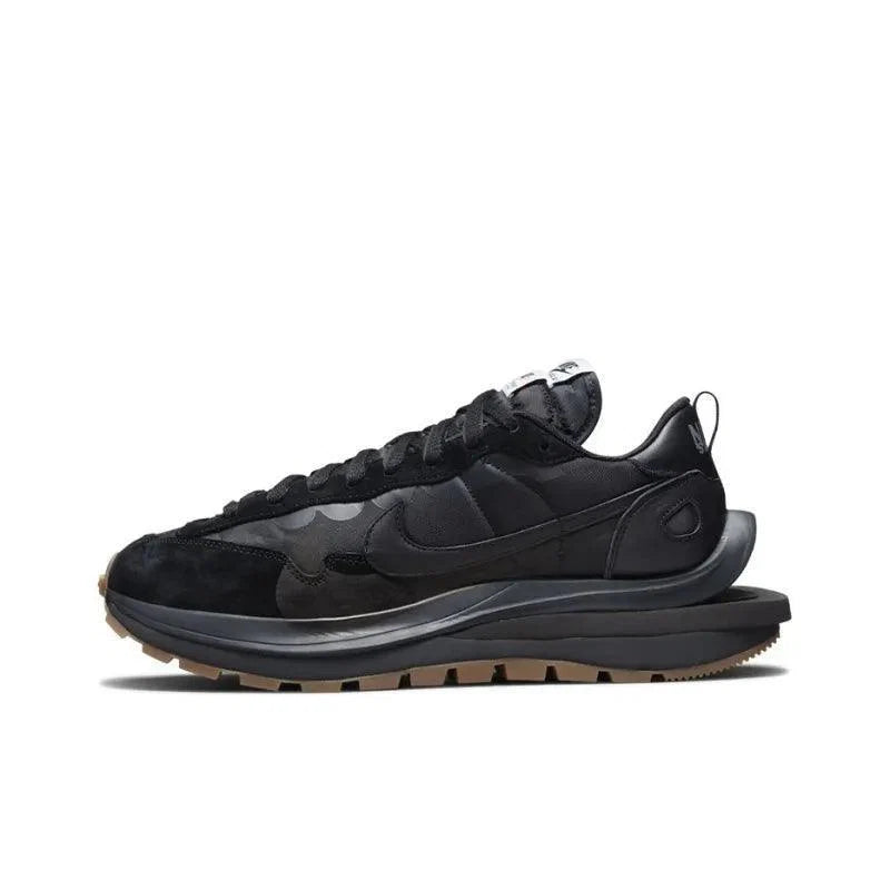 Nike Vaporwaffle Sacai &