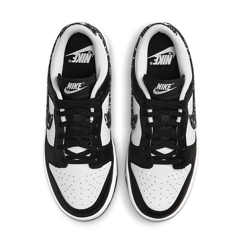Nike Dunk Low &