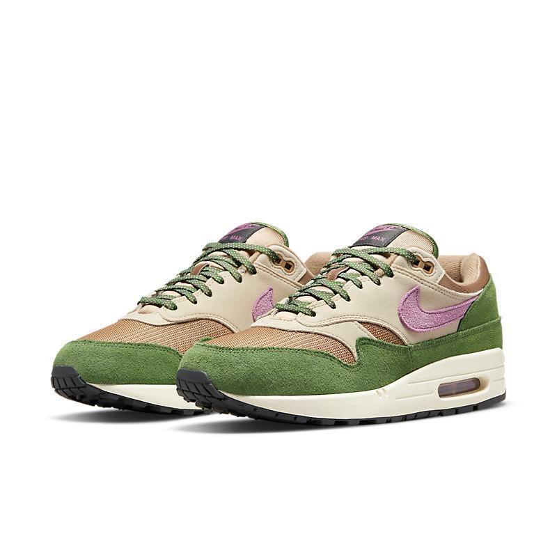 Nike Air Max 87 &