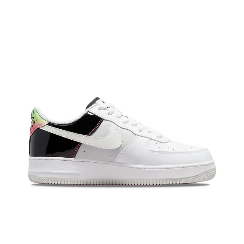 Nike Air Force 1 Low &