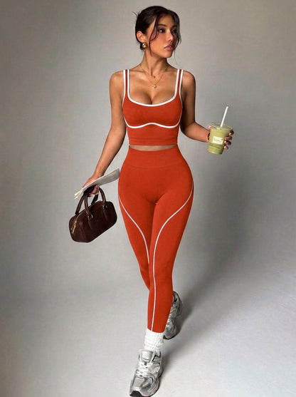 Seamless yoga workout suit