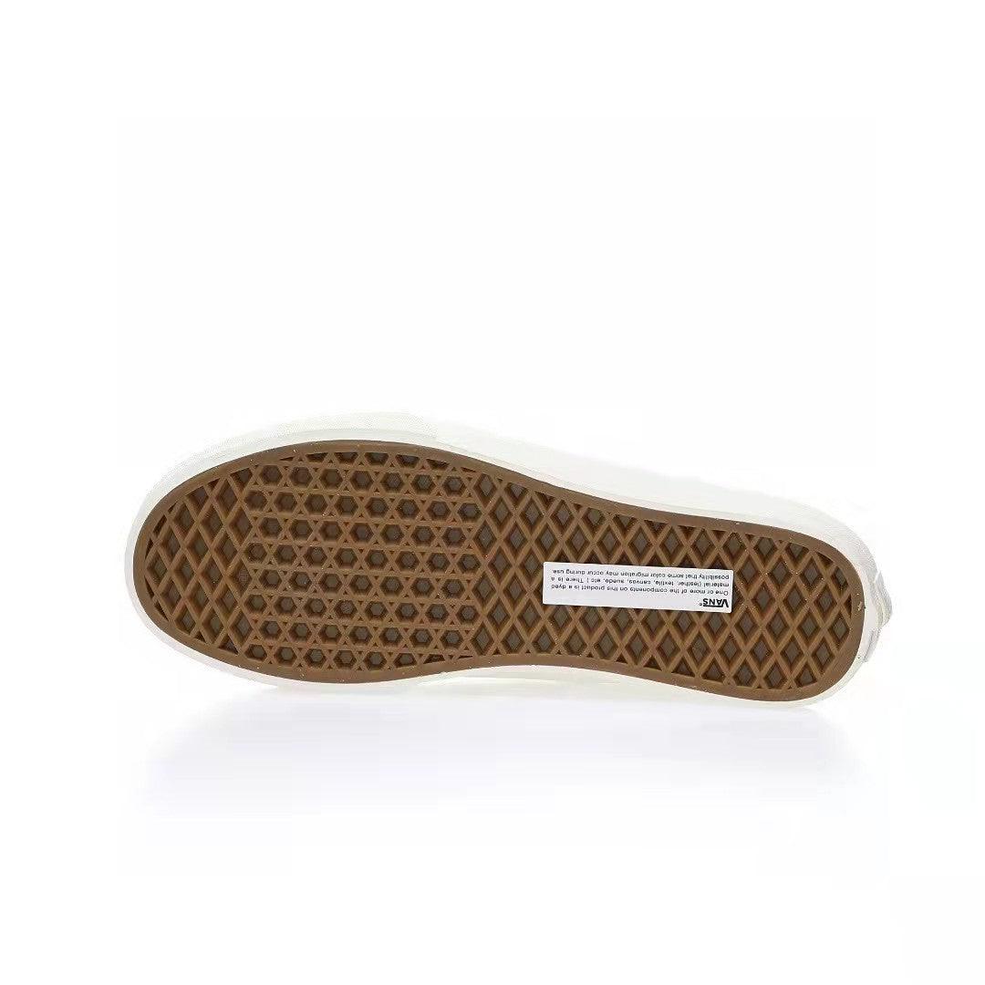 Vans Authentic VR3 &