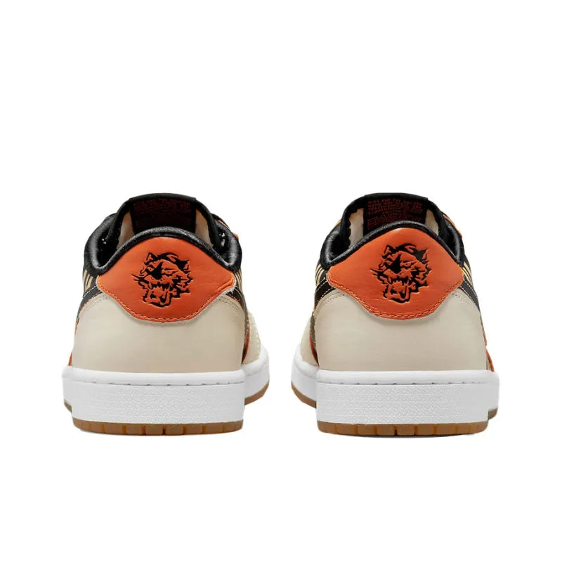 Air Jordan 1 Low &