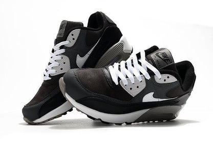 Nike Air Max 90 &