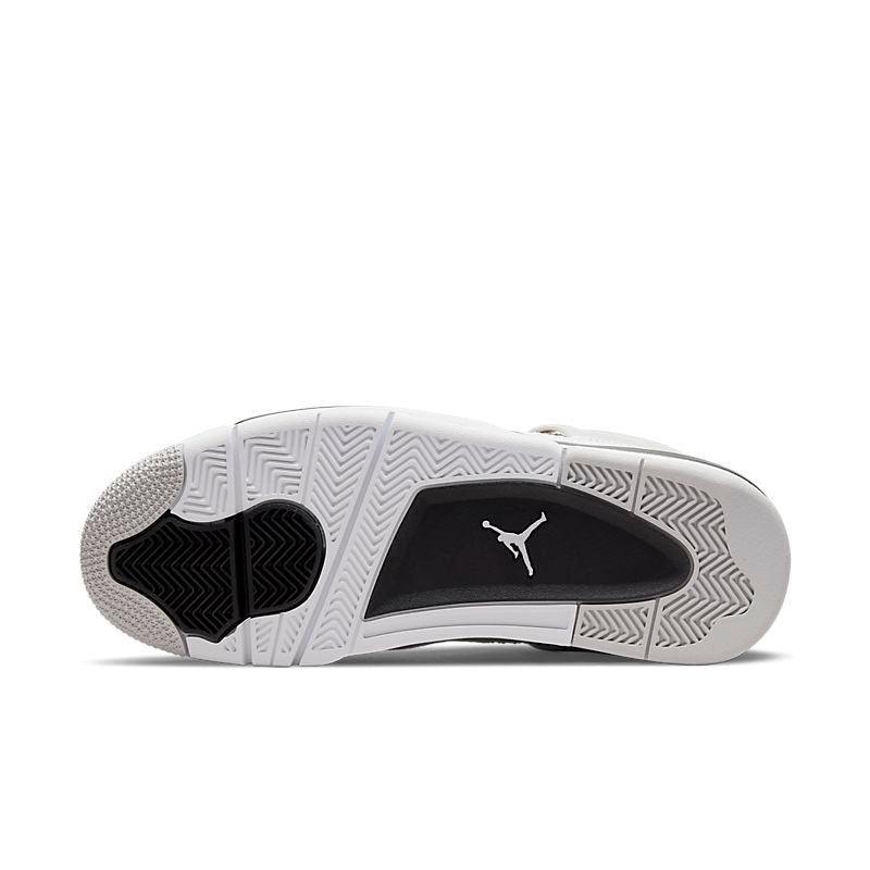 Air Jordan 4 Retro &