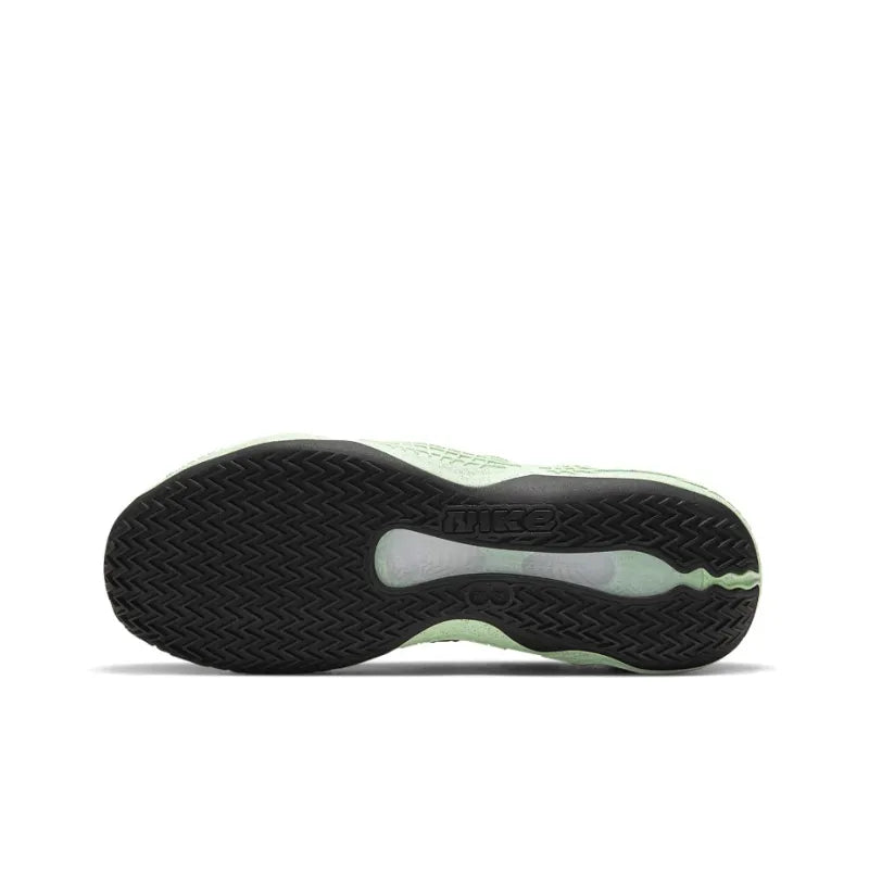 Nike Cosmic Unity &