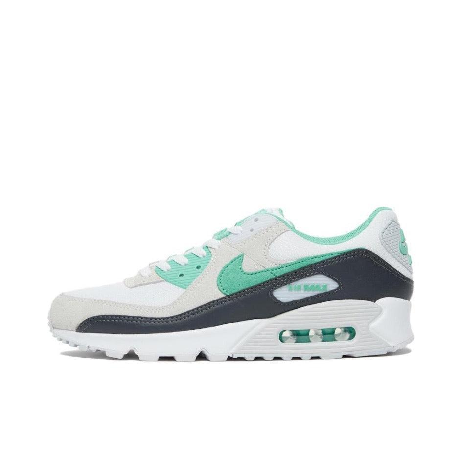 Nike Air Max 90 &