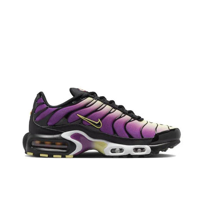 Nike Air Max Plus &