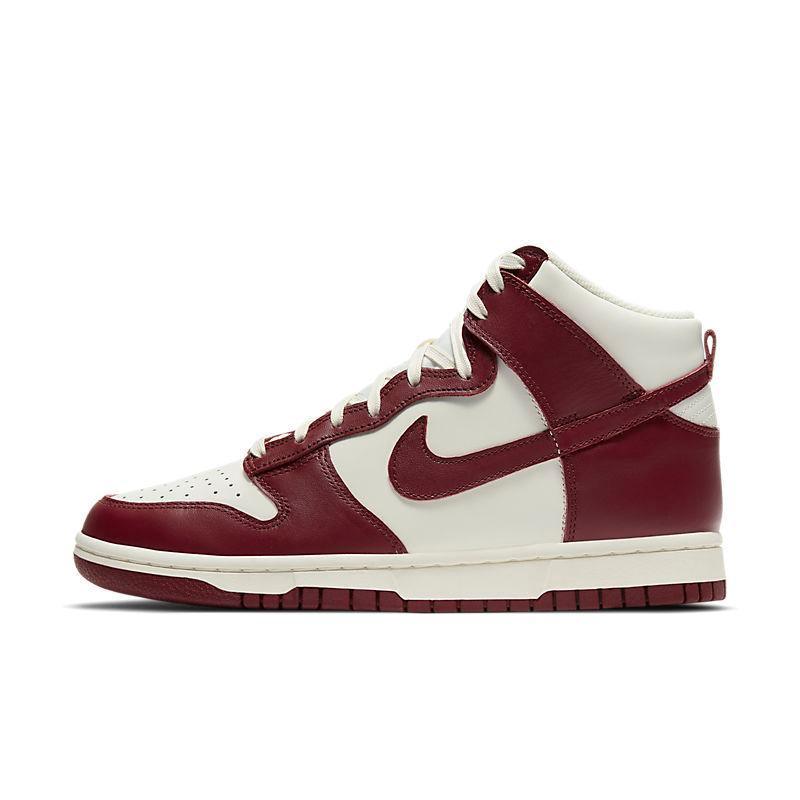 Nike Dunk High &
