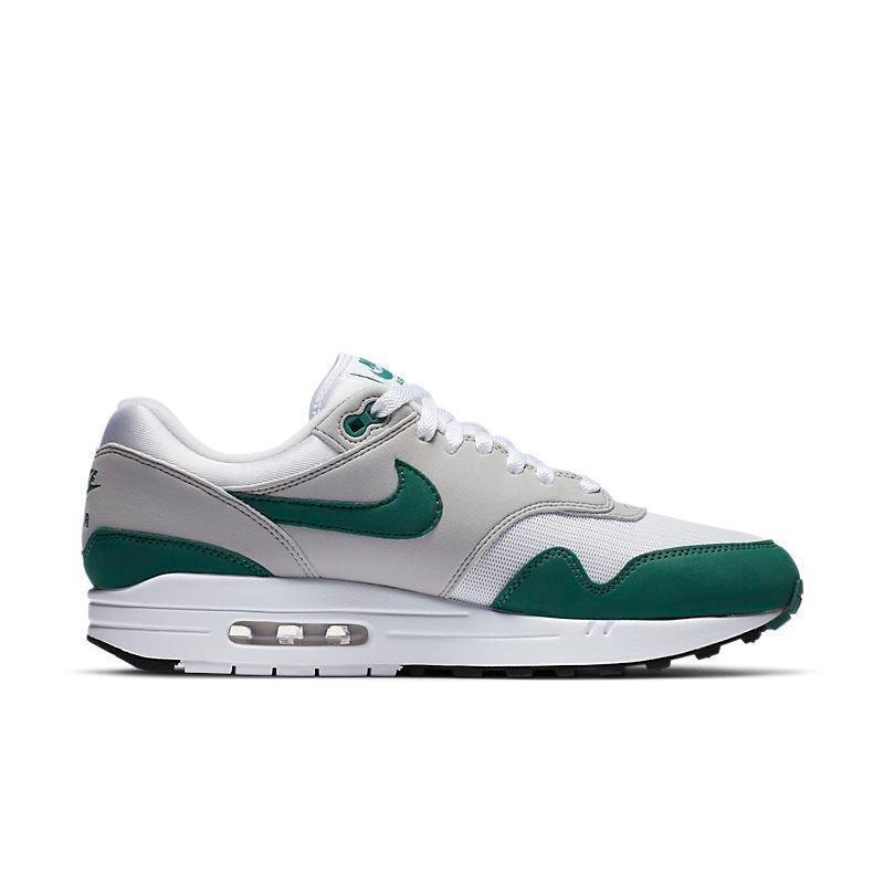Nike Air Max 87 &