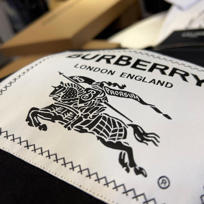 Burberry T-Shirt Without Collar &