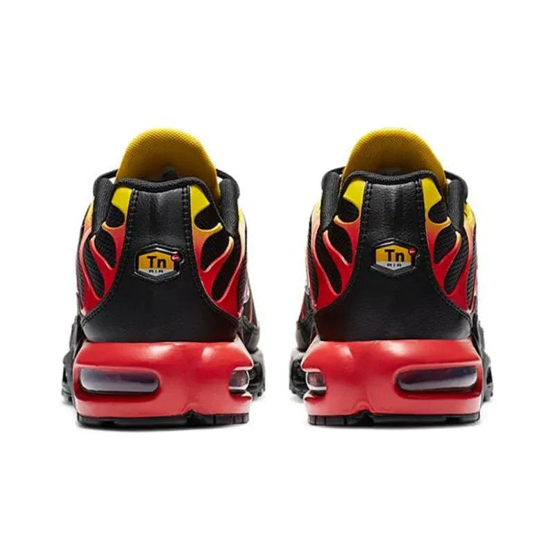 Nike Air Max Plus &