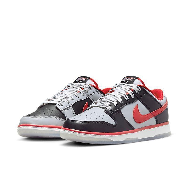 Nike Dunk Low &