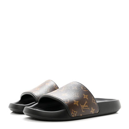 Louis Vuitton  Rubber Monogram Men&