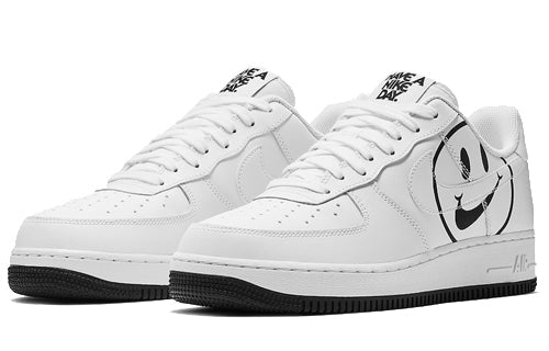 NikeAir Force 1 Low &