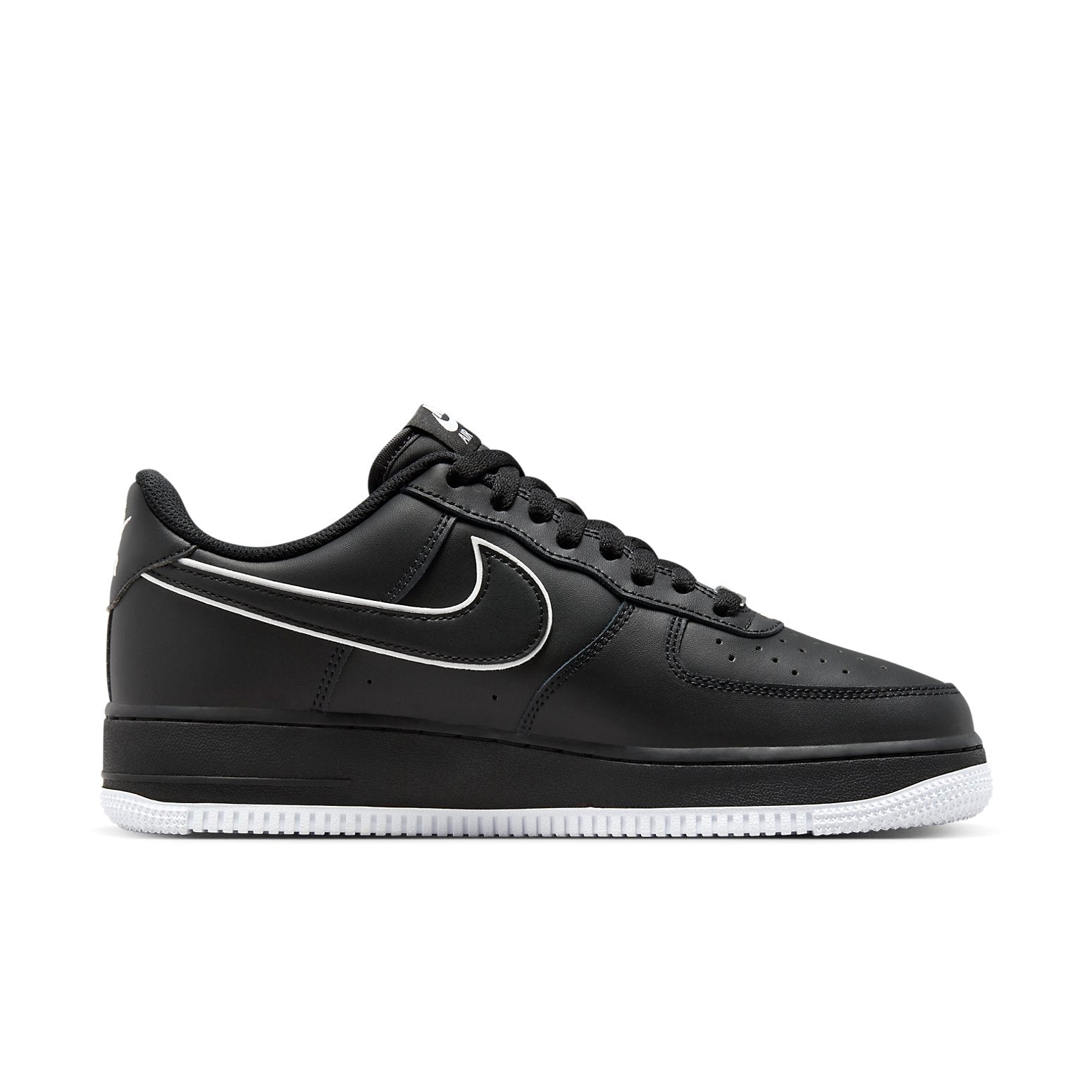 Nike Air Force 1 Low &