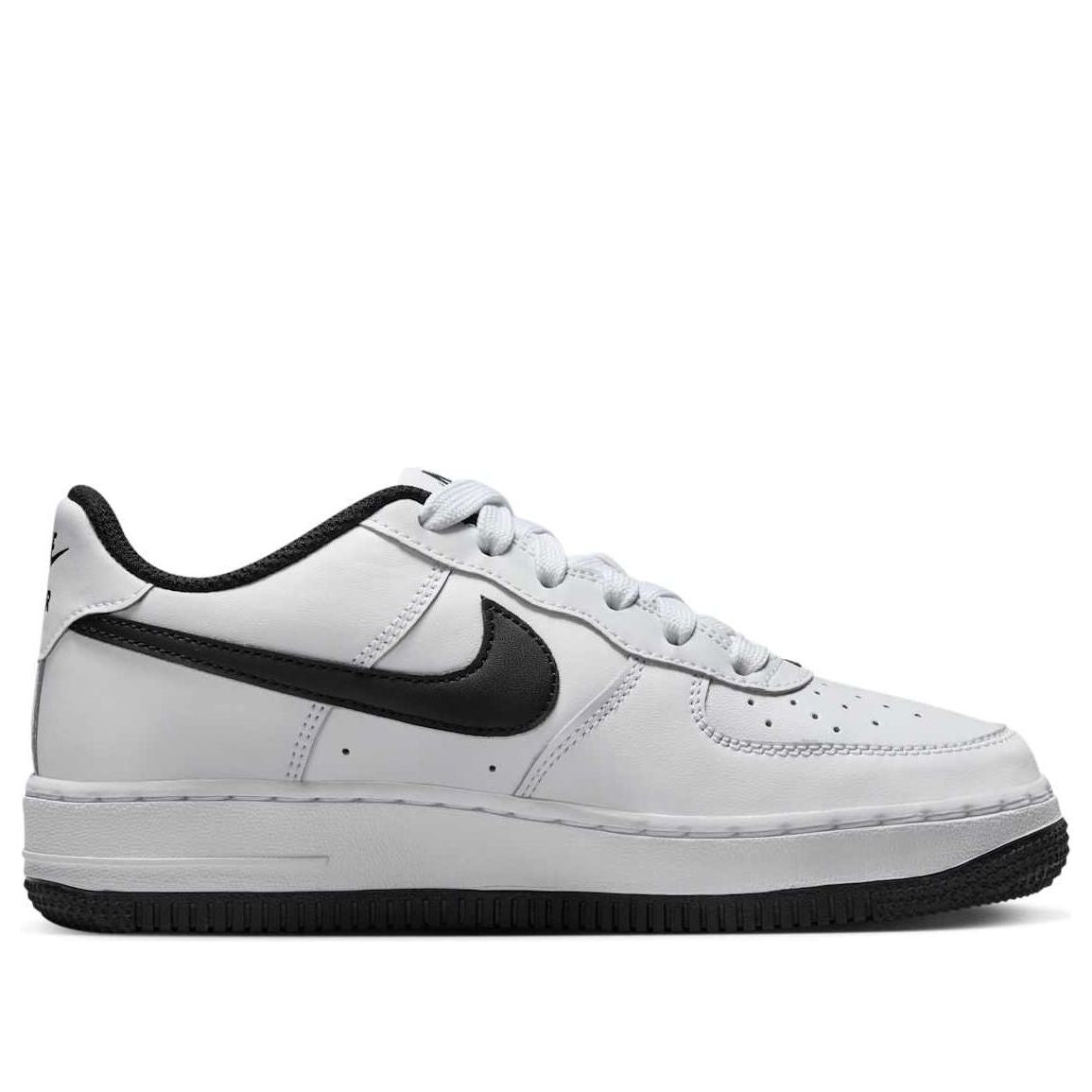 Nike Air Force 1 LV8 &