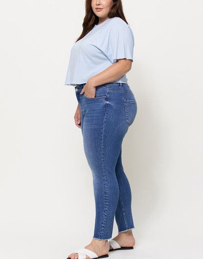 Amber Curvy Mid Rise Crop Skinny - Dark