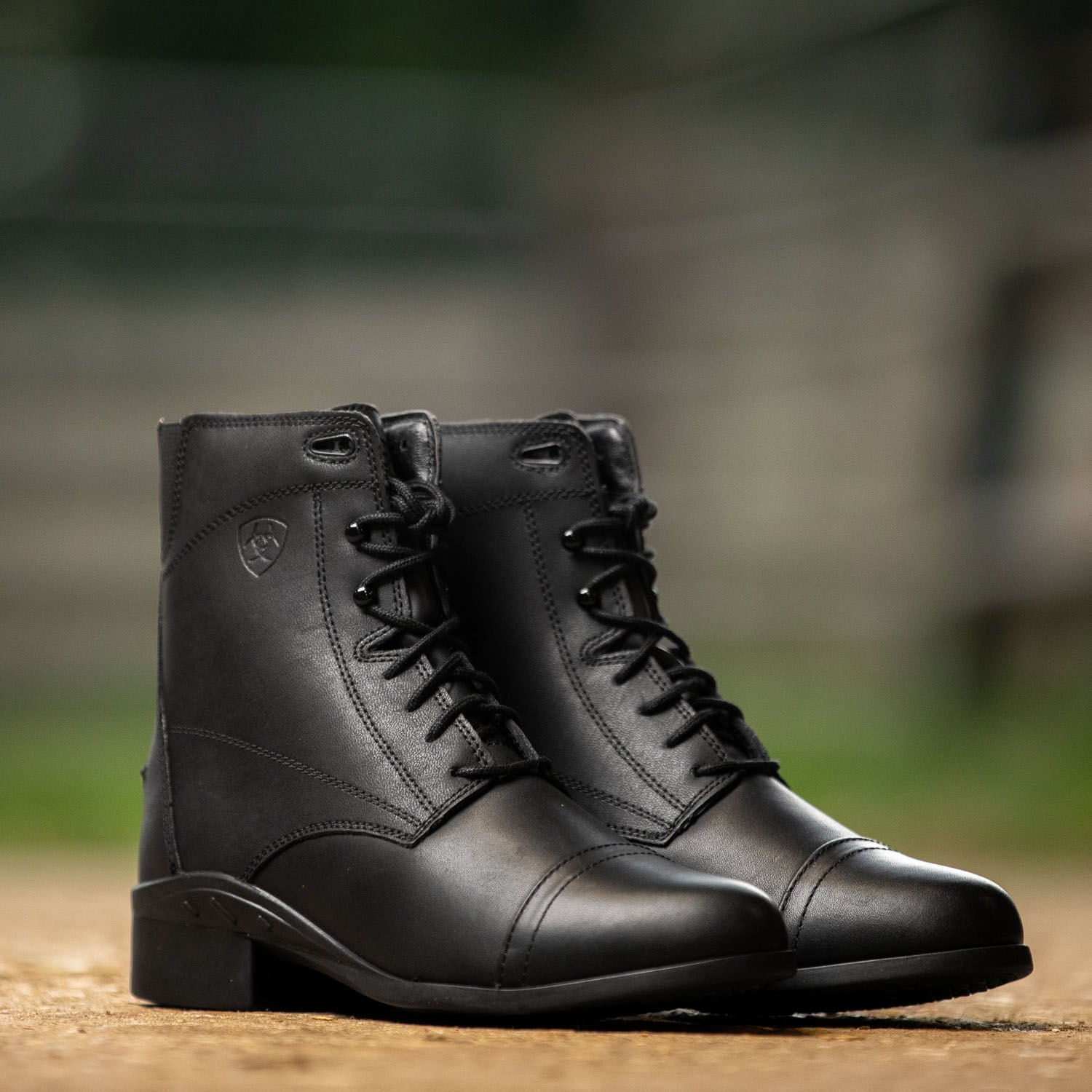 Ariat Women&