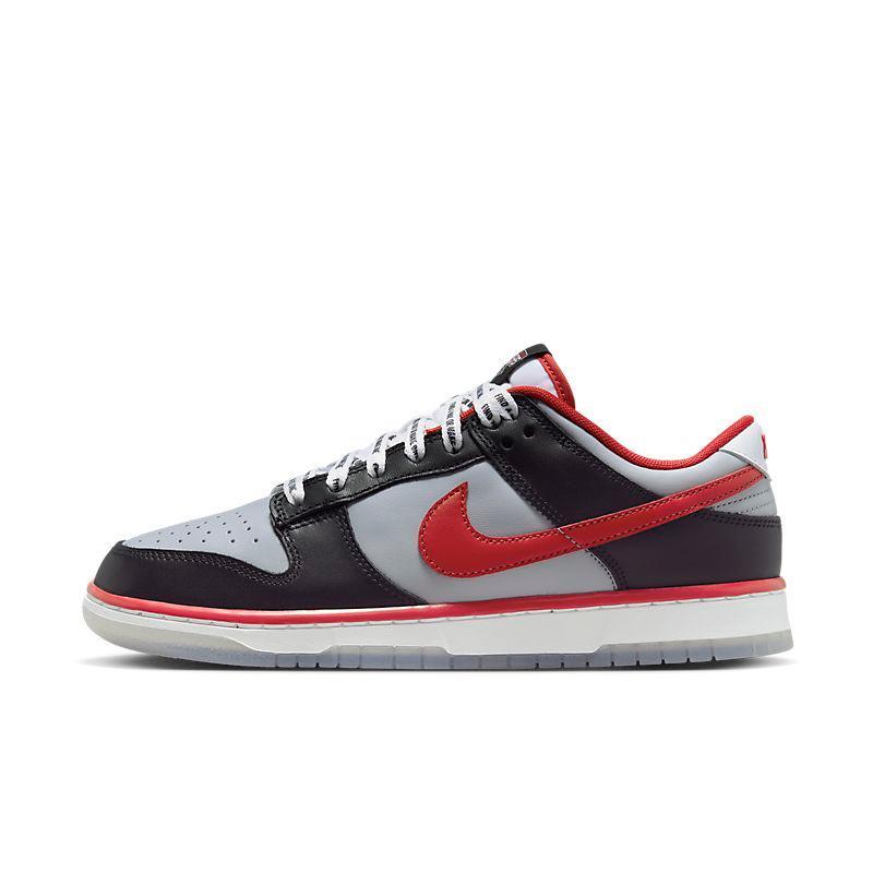 Nike Dunk Low &