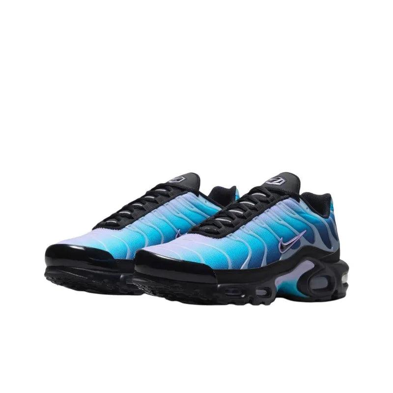 Nike Air Max Plus &