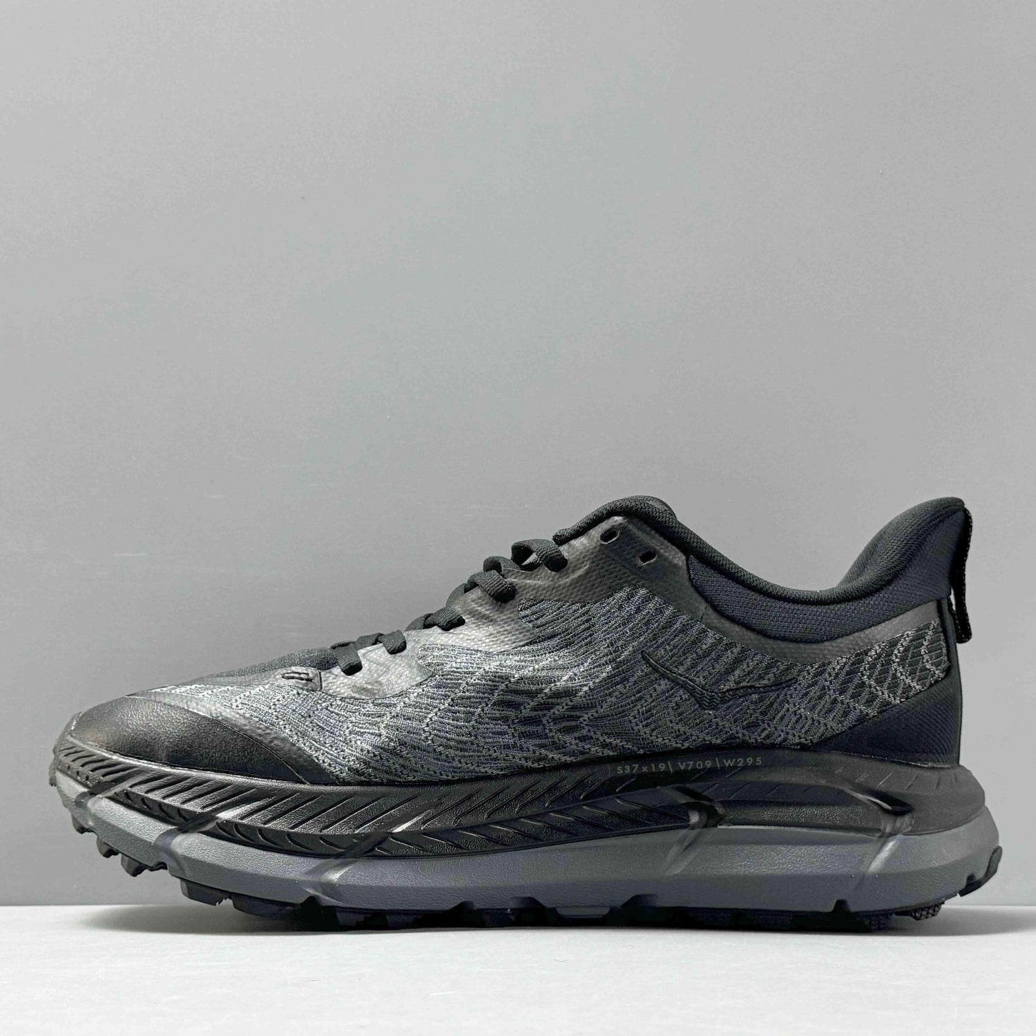 HOKA ONE ONE Mafate Speed 4 &