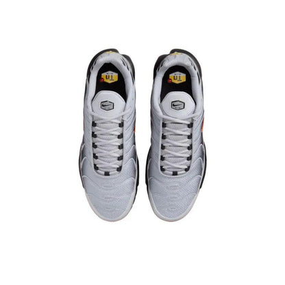 Nike Air Max Plus &