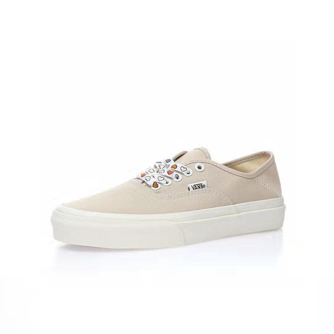 Vans Authentic VR3 &