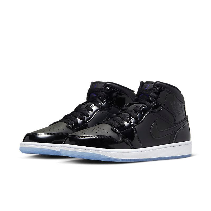 Air Jordan 1 Mid SE &
