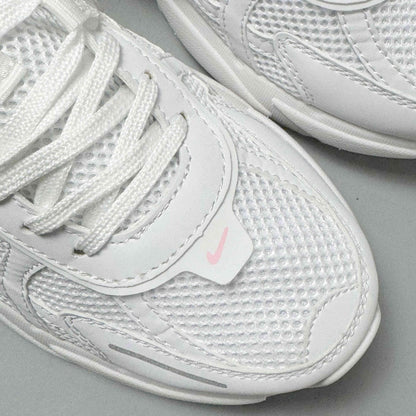 Nike V2K Run &