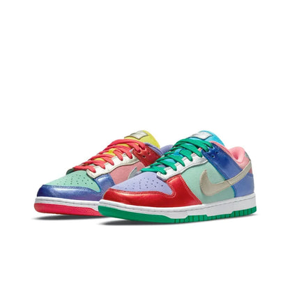 Nike Dunk Low &