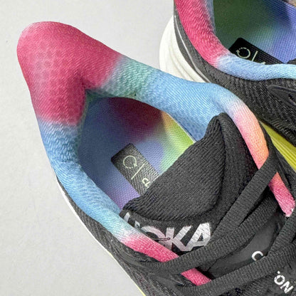 Hoka One One Clifton 9 &