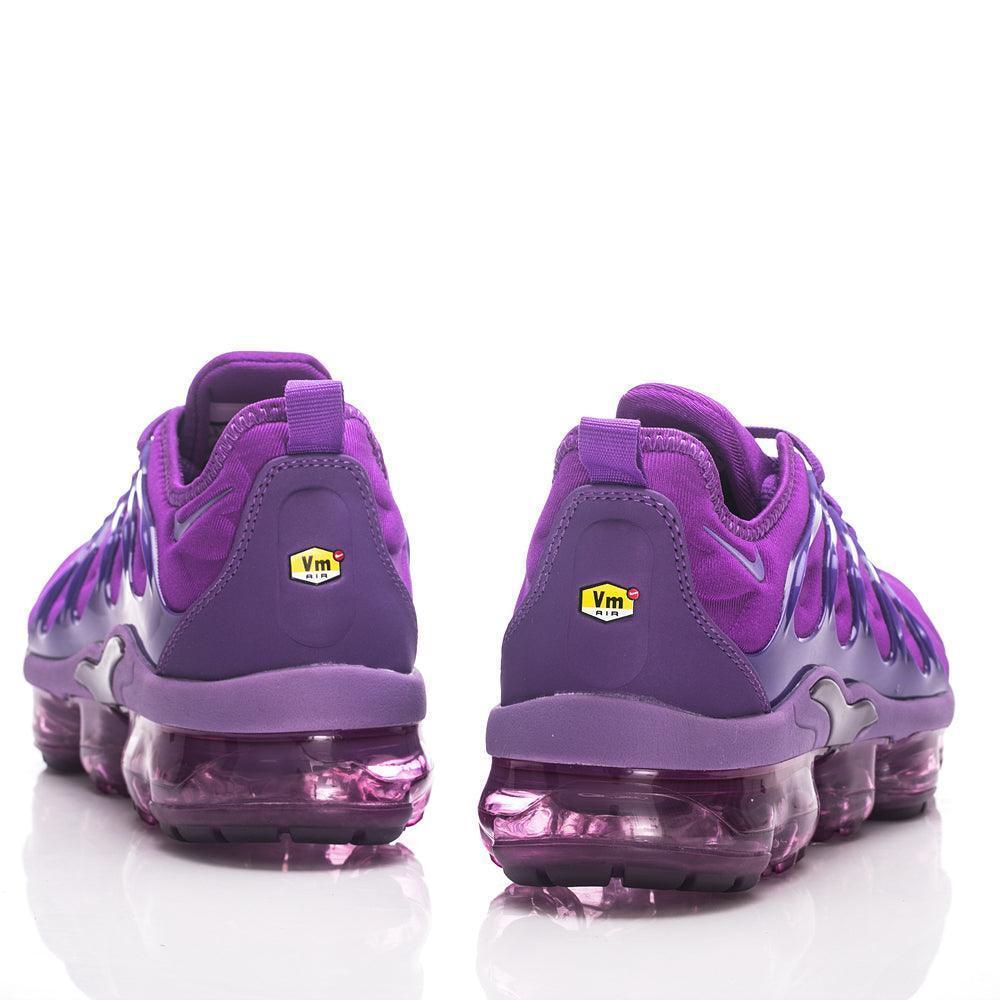 Nike Air Vapormax Plus &