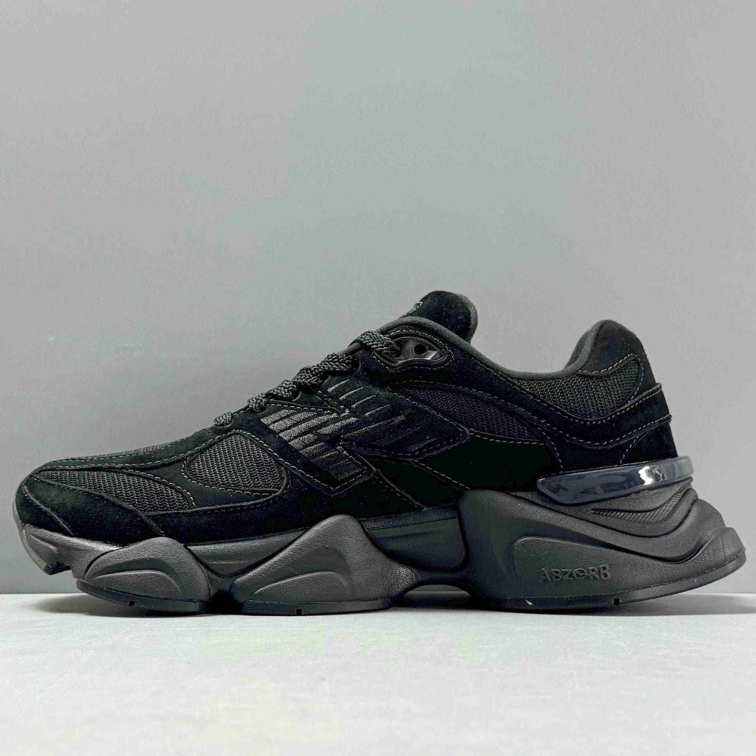 New Balance 9060 &
