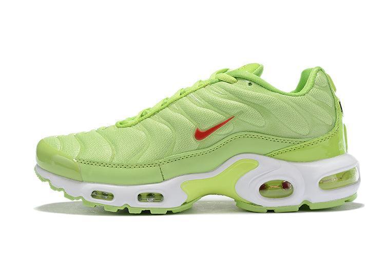 Nike Air Max Plus &